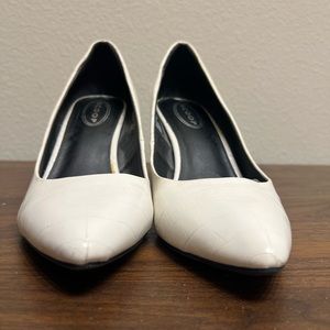 White reptile pattern heels